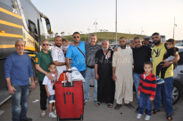  بالصور: عودة الفوج السادس من معتمري مدينة يافا إلى ديارهم سالمين  